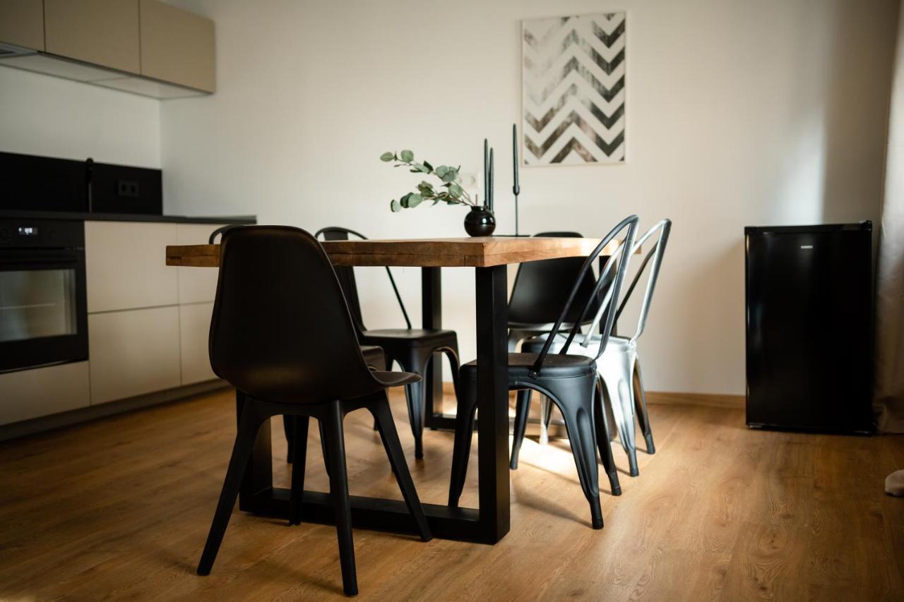 Oldtown Studio Apartment With 2 Bathrooms Dusseldorf Exterior photo