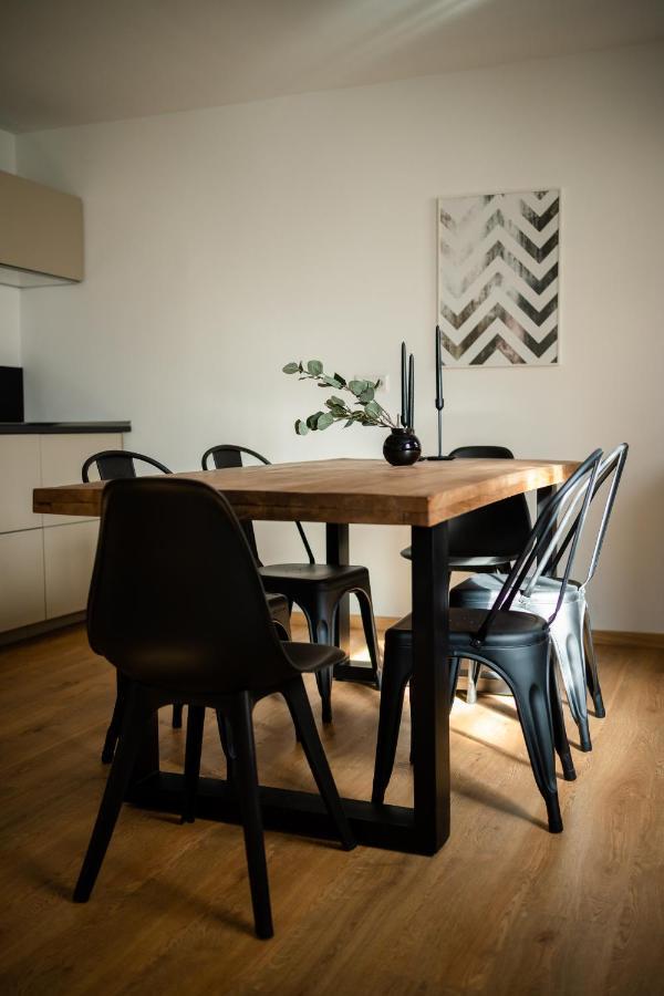 Oldtown Studio Apartment With 2 Bathrooms Dusseldorf Exterior photo