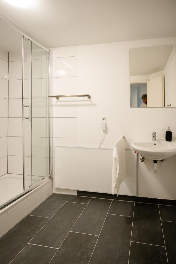 Oldtown Studio Apartment With 2 Bathrooms Dusseldorf Exterior photo